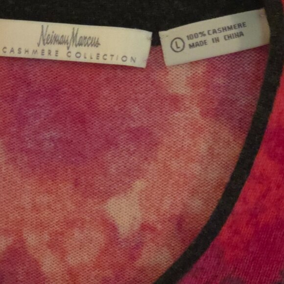 Knit Nieman Marcus - Cashmere Collection - Picture 5 of 5